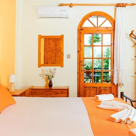 Rosa Semesterbostad Potamia (Thasos)